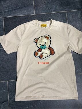 Civilized T-shirt with embroidered bear on front